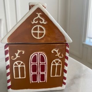 Target Bullseye Christmas Gingerbread House 2023- NEW
